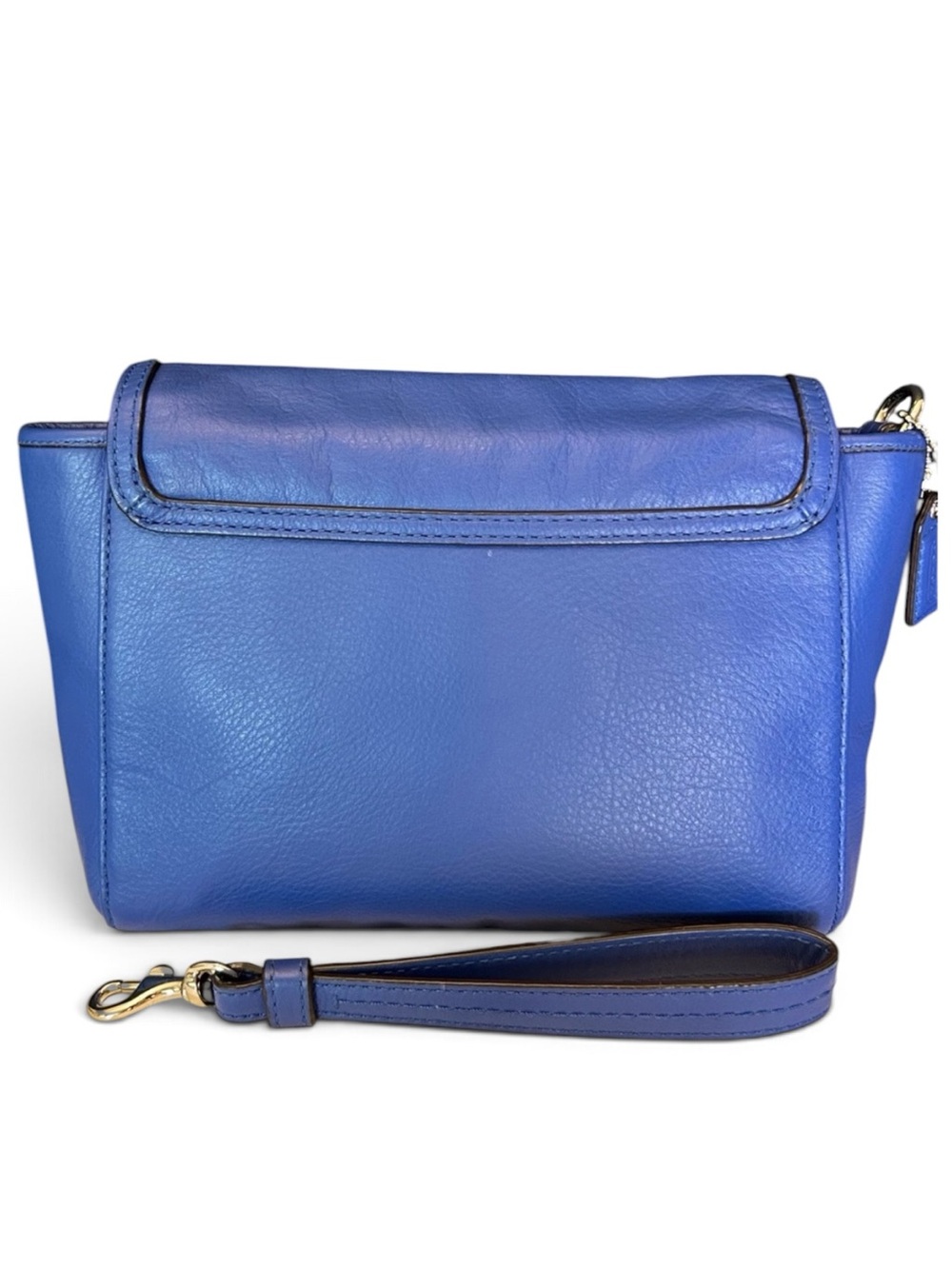 COACH Taylor Distressed Leather Wristlet/Clutch - Picture 4 of 10